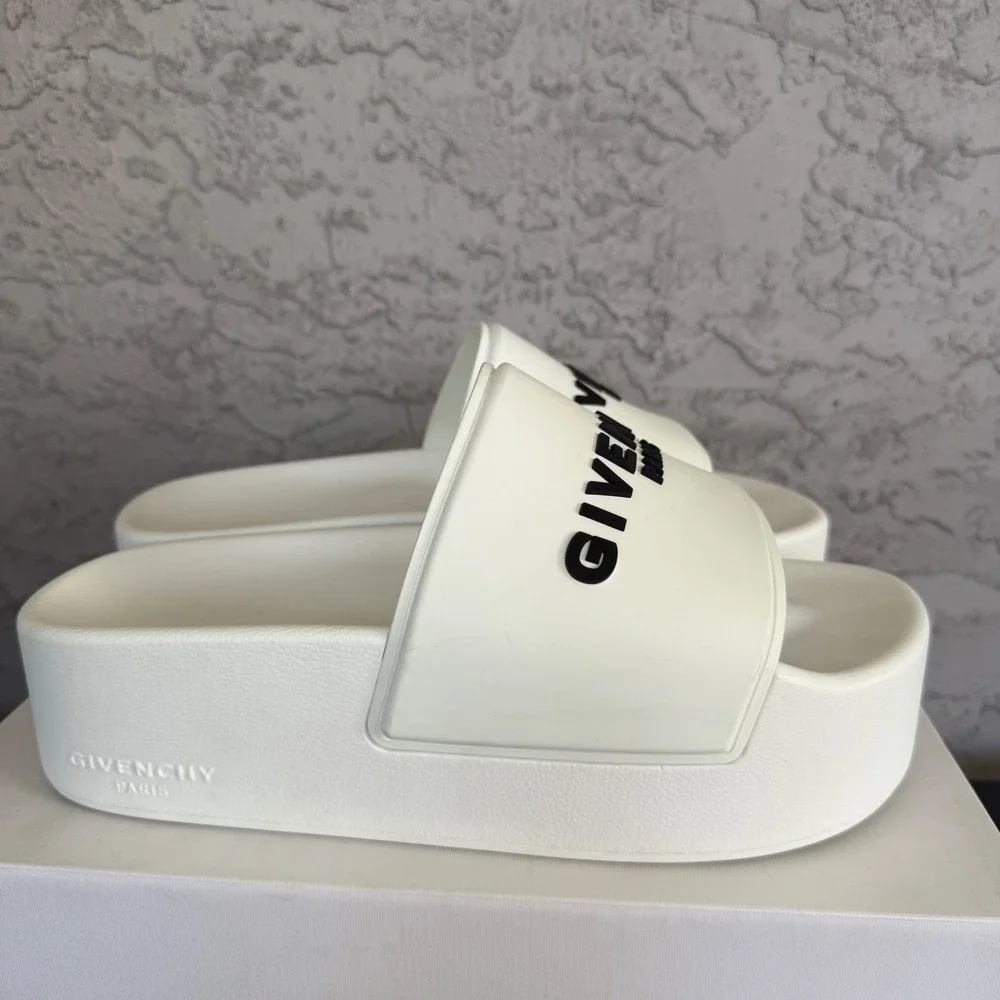 Givenchy Platform Pool Slide‎ Sandals Womens 41 White Rubber Resortwear